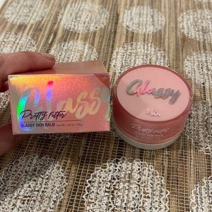New in Box Touch In Sol Glassy Pretty Filter Skin Balm 1.05 oz